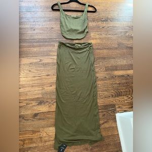 Skatie two piece set with tags size medium